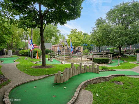 Tiny photo for 7071 W TOUHY Avenue #408, Niles, IL 60714 (MLS # 12735902)