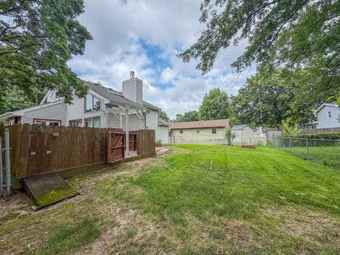 Tiny photo for 2314 Mulberry Court, Champaign, IL 61821 (MLS # 12694384)