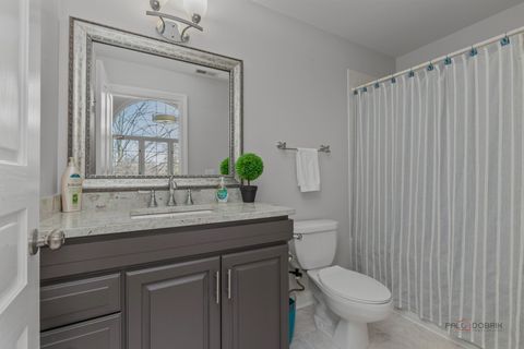 Tiny photo for Gurnee, IL 60031 (MLS # 12612472)