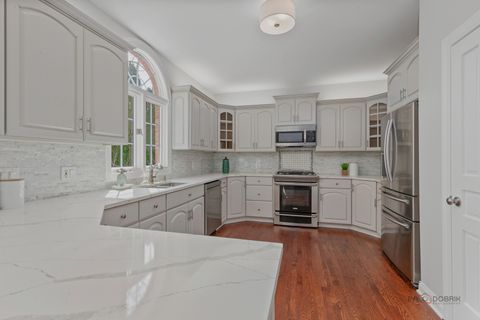 Tiny photo for Gurnee, IL 60031 (MLS # 12612472)