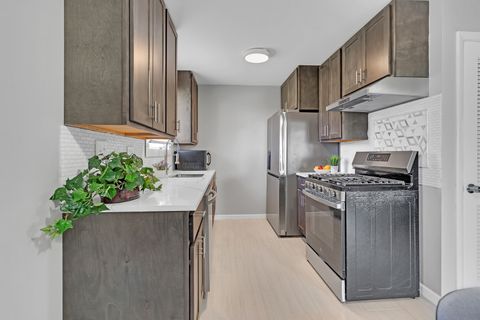 Tiny photo for 403 Arrowhead Trail, Carol Stream, IL 60188 (MLS # 12528883)