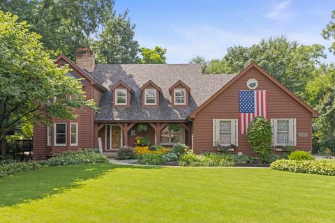 28W041 Greenview Avenue Warrenville IL 60555