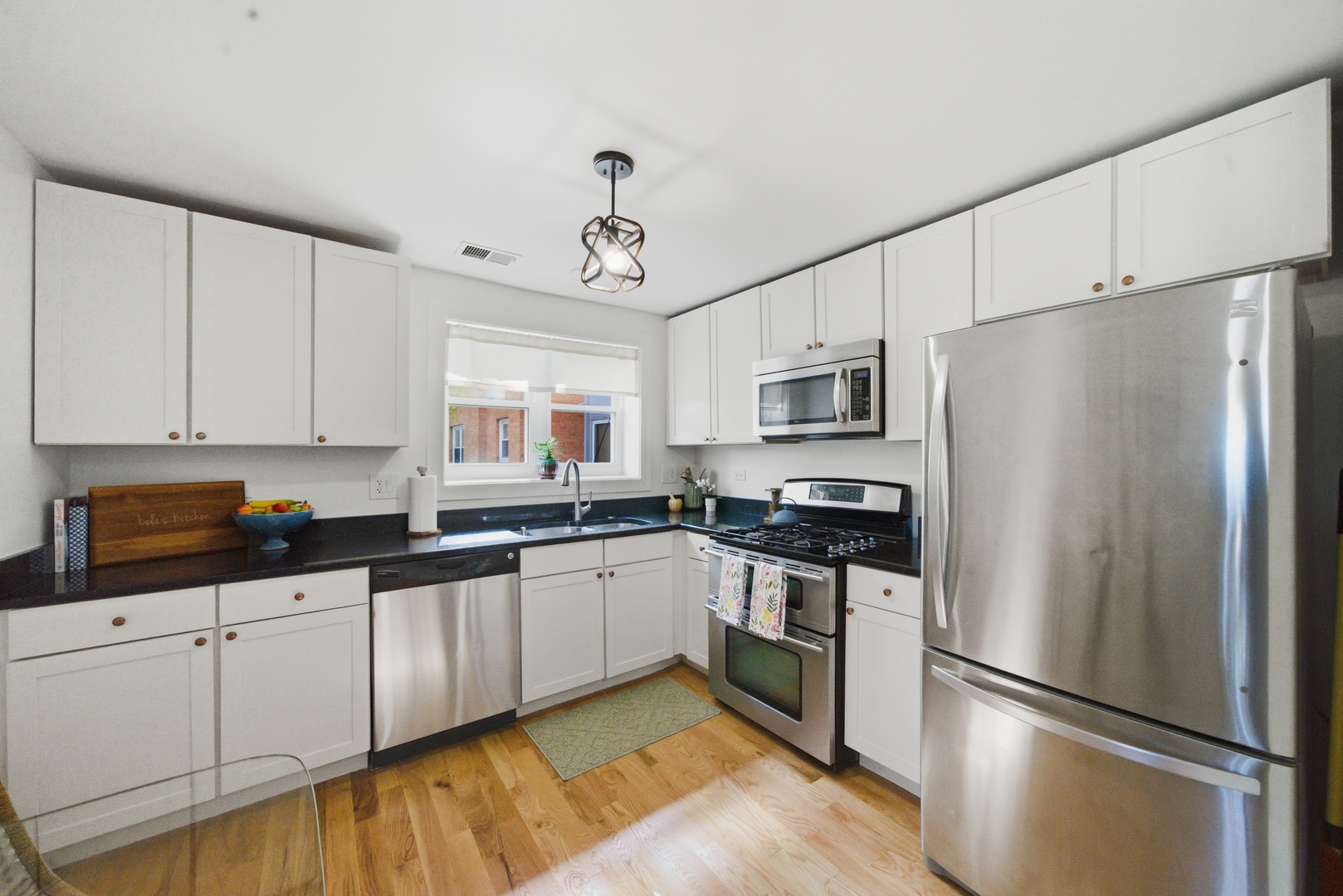 2501 W Bryn Mawr Avenue 308