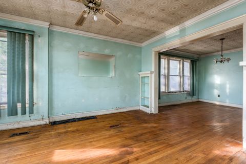 Tiny photo for 7206 S Lafayette Avenue, Chicago, IL 60621 (MLS # 12530371)
