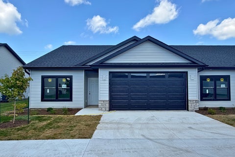 Photo of 1704 REDBUD Circle #103, Eldridge, IA 52748 (MLS # QC4268047)