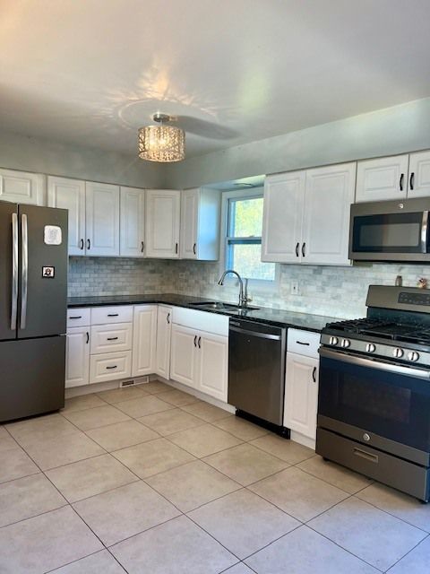 Tiny photo for 644 Cedar Lane, Bartlett, IL 60103 (MLS # 12542743)