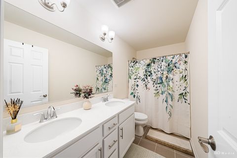 Tiny photo for 15326 Harvest Lane W, Lockport, IL 60441 (MLS # 12441335)