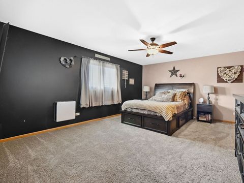 Tiny photo for 611 Princeton Lane, New Lenox, IL 60451 (MLS # 12544133)