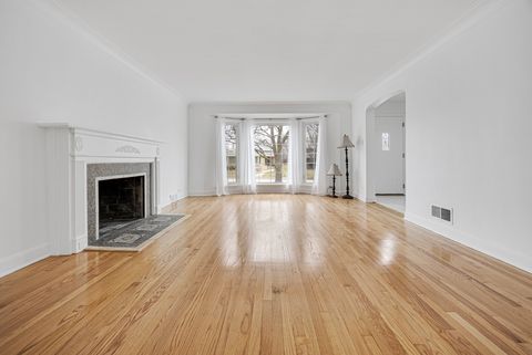 Tiny photo for 9429 S Oakley Avenue, Chicago, IL 60643 (MLS # 12578300)