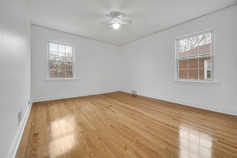 Tiny photo for 9429 S Oakley Avenue, Chicago, IL 60643 (MLS # 12578300)