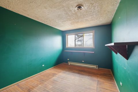 Tiny photo for 1S127 Stratford Lane, Villa Park, IL 60181 (MLS # 12602672)