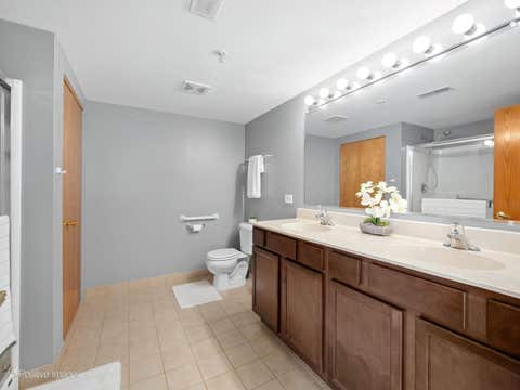 Tiny photo for 175 W Brush Hill Road #104, Elmhurst, IL 60126 (MLS # 12726699)