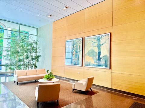 Tiny photo for 1570 ELMWOOD Avenue #802, Evanston, IL 60201 (MLS # 12493739)