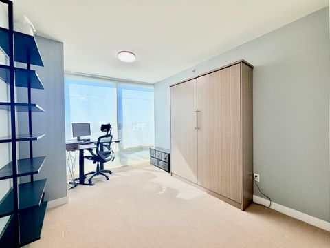 Tiny photo for 1570 ELMWOOD Avenue #802, Evanston, IL 60201 (MLS # 12493739)