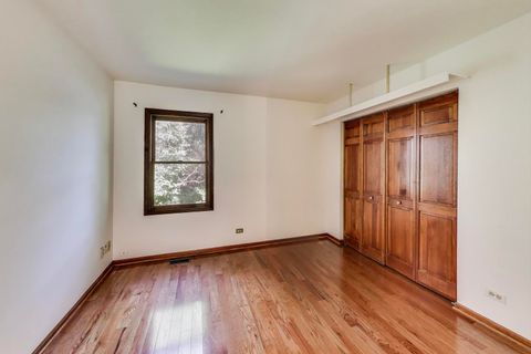 Tiny photo for 725 N Ashbury Avenue, Bolingbrook, IL 60440 (MLS # 12464212)