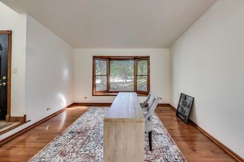 Tiny photo for 725 N Ashbury Avenue, Bolingbrook, IL 60440 (MLS # 12464212)