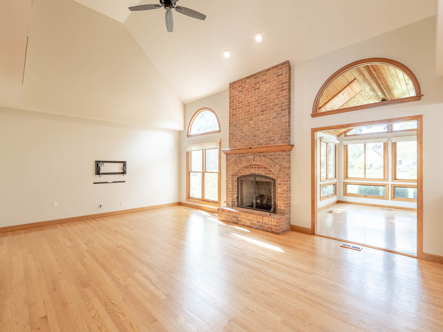 441 Country Lane