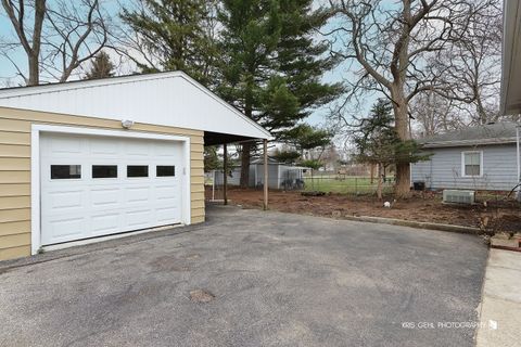 Tiny photo for 2207 Emmaus Avenue, Zion, IL 60099 (MLS # 12597792)