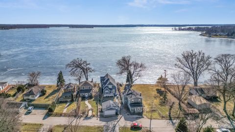 Tiny photo for 26089 W Calhoun Avenue, Antioch, IL 60002 (MLS # 12602143)