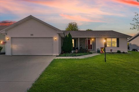 Photo of 2409 Goodfield Drive, Urbana, IL 61802 (MLS # 12490704) Photo of 2409 Goodfield Drive, Urbana, IL 61802 (MLS # 12490704)