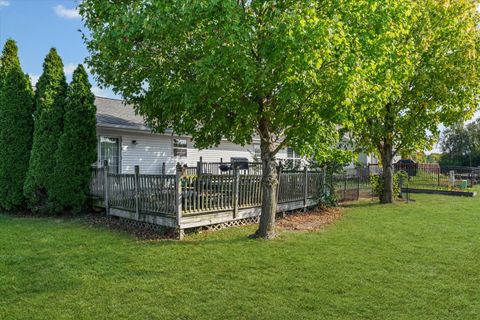 Tiny photo for 2409 Goodfield Drive, Urbana, IL 61802 (MLS # 12490704)