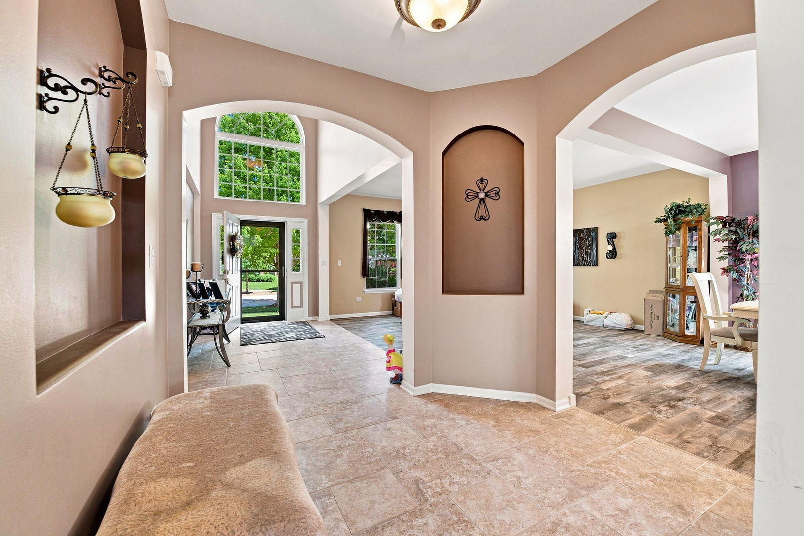 1327 Palisades Drive