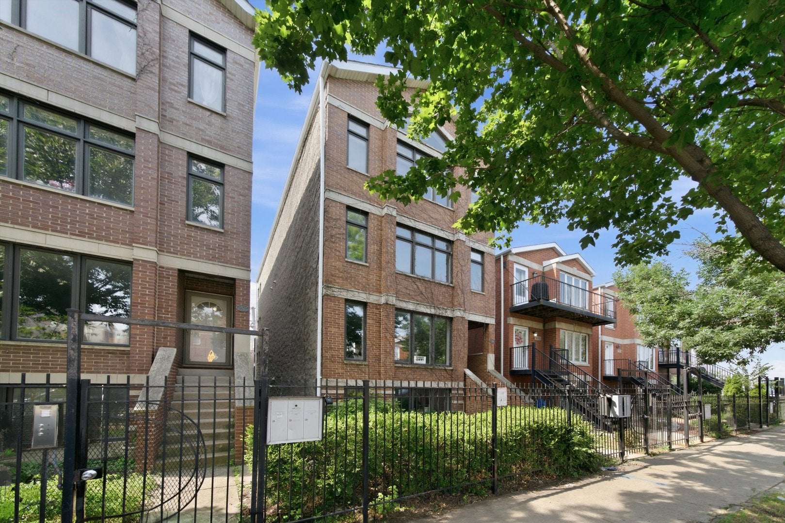 2527 W Harrison Street 2