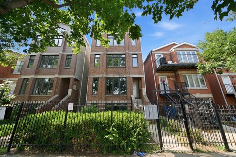 Tiny photo for 2527 W Harrison Street #2, Chicago, IL 60612 (MLS # 12712294)