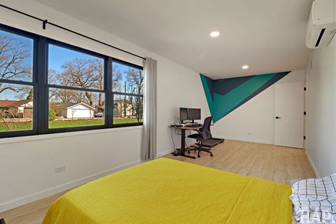 Tiny photo for 4321 Lakewood Road, McHenry, IL 60050 (MLS # 12611872)