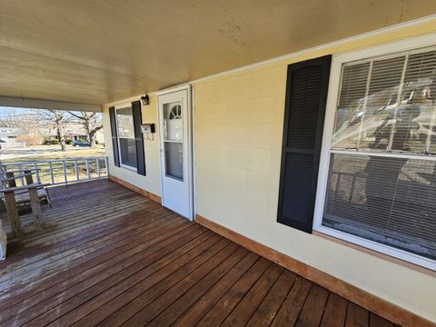 Tiny photo for 1609 Isabella, Mt Vernon, IL 62864 (MLS # 12579582)