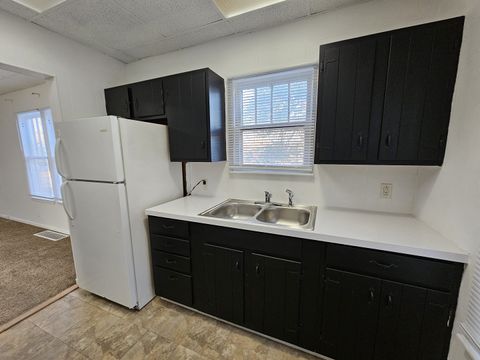 Tiny photo for 1609 Isabella, Mt Vernon, IL 62864 (MLS # 12579582)