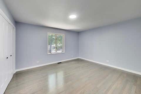 Tiny photo for 16w250 93rd Place, Burr Ridge, IL 60527 (MLS # 12711670)