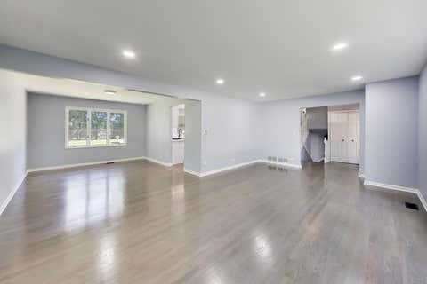 Tiny photo for 16w250 93rd Place, Burr Ridge, IL 60527 (MLS # 12711670)