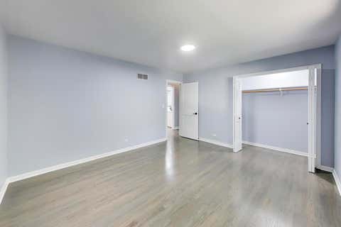 Tiny photo for 16w250 93rd Place, Burr Ridge, IL 60527 (MLS # 12711670)