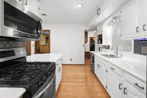 Tiny photo for 1424 11th Street A, Moline, IL 61265 (MLS # 12681732)