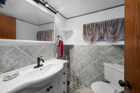 Tiny photo for 1424 11th Street A, Moline, IL 61265 (MLS # 12681732)