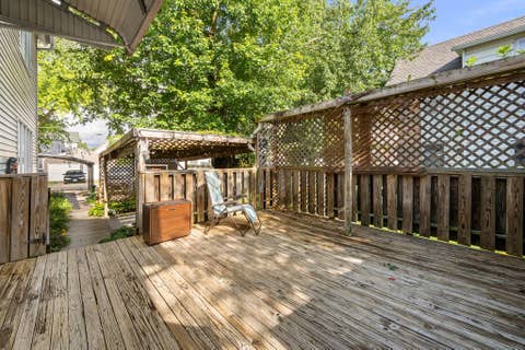 Tiny photo for 1424 11th Street A, Moline, IL 61265 (MLS # 12681732)