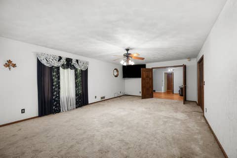 Tiny photo for 1424 11th Street A, Moline, IL 61265 (MLS # 12681732)