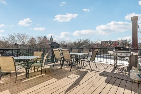 Tiny photo for 2343 N Greenview Avenue #111, Chicago, IL 60614 (MLS # 12516288)