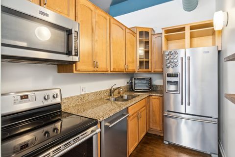 Tiny photo for 2343 N Greenview Avenue #111, Chicago, IL 60614 (MLS # 12516288)