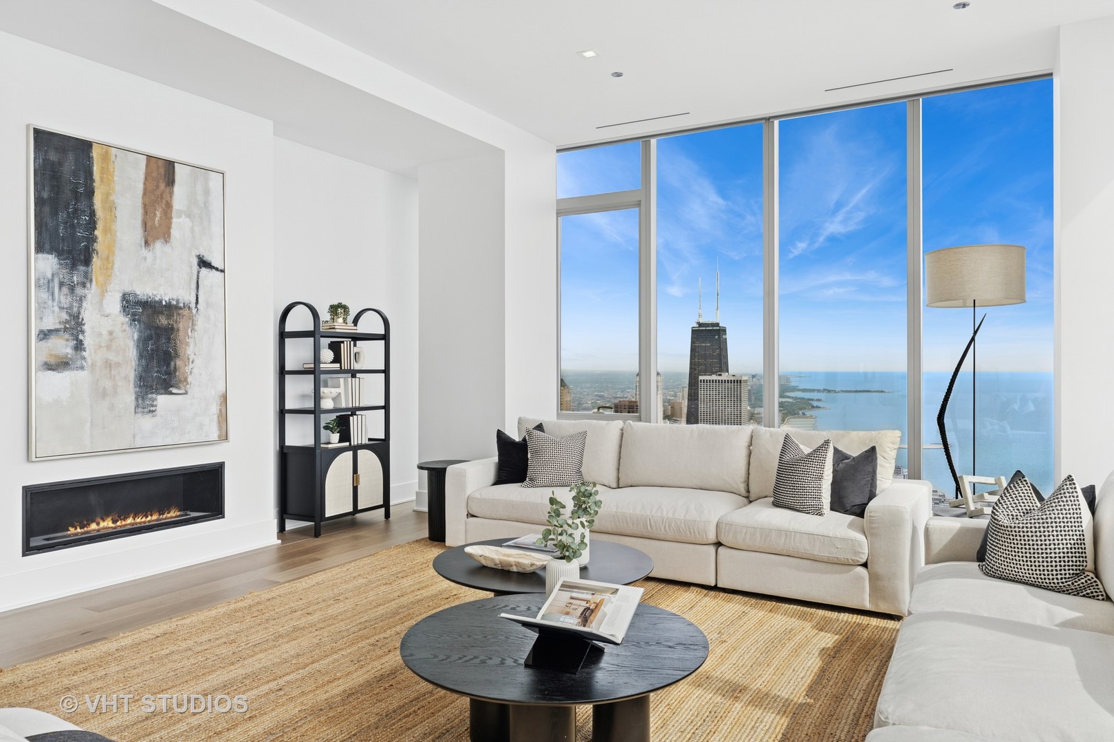 363 E Wacker Drive 7501