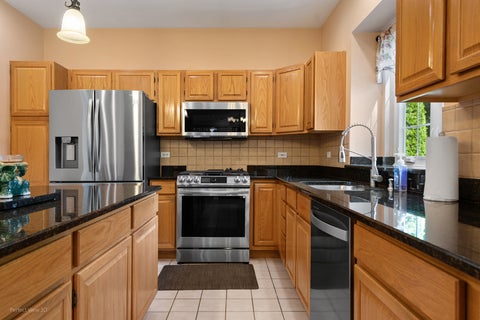 Tiny photo for 34121 N Sulkey Drive, Grayslake, IL 60030 (MLS # 12749119)