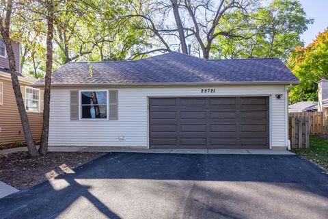 Tiny photo for 25721 W Lakeview Avenue, Wauconda, IL 60084 (MLS # 12505648)