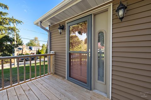 Tiny photo for 25721 W Lakeview Avenue, Wauconda, IL 60084 (MLS # 12505648)