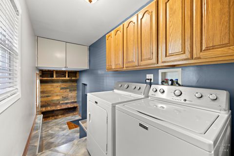 Tiny photo for 25721 W Lakeview Avenue, Wauconda, IL 60084 (MLS # 12505648)