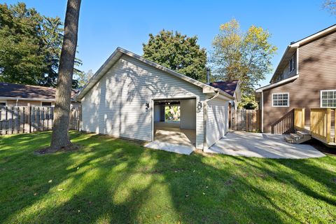 Tiny photo for 25721 W Lakeview Avenue, Wauconda, IL 60084 (MLS # 12505648)