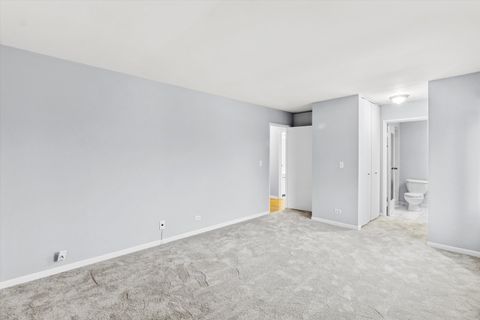 Tiny photo for 3026 Roberts Drive #7, Woodridge, IL 60517 (MLS # 12525982)