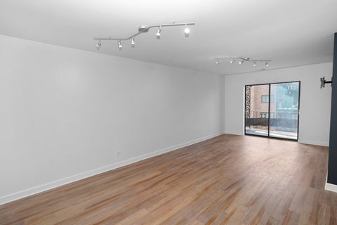 Tiny photo for 9332 Landings Lane #502, Des Plaines, IL 60016 (MLS # 12745476)