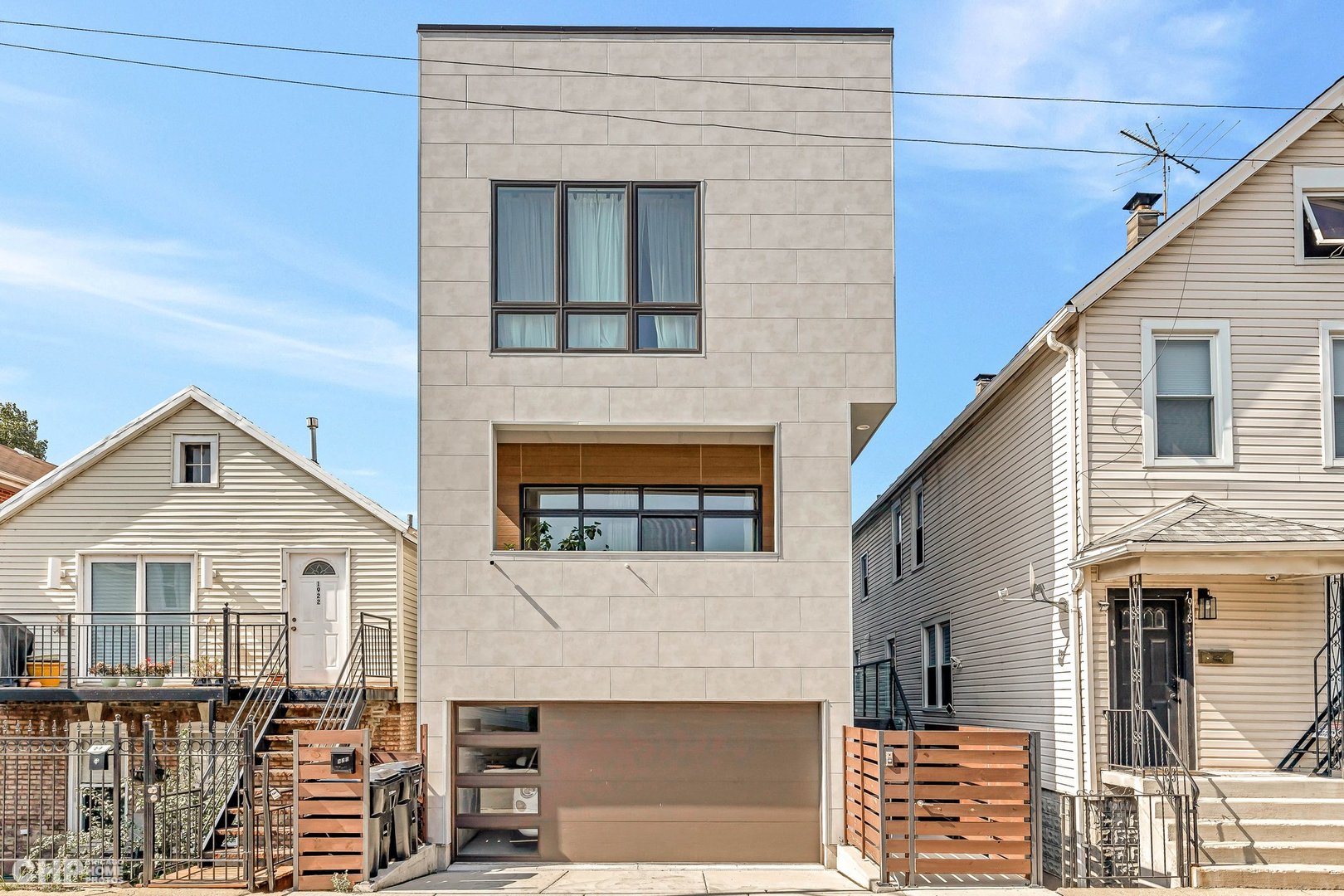 1920 S Shelby Court