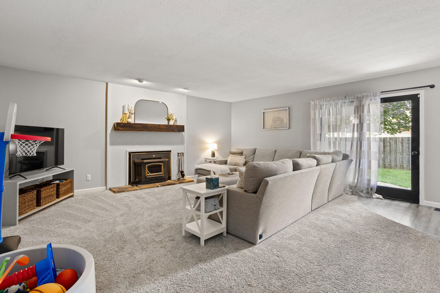 2104 Sumac Drive